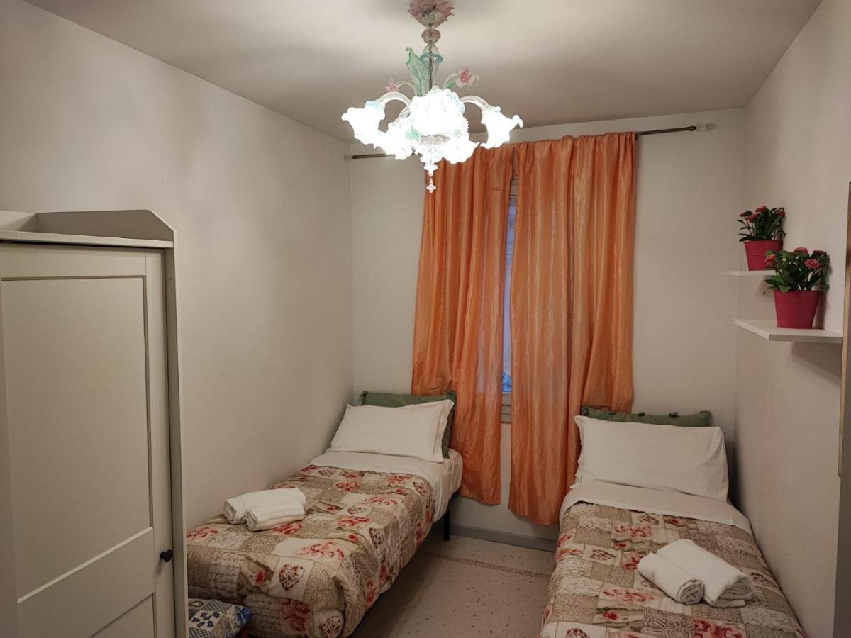 Love Gentile Venecia Exterior foto
